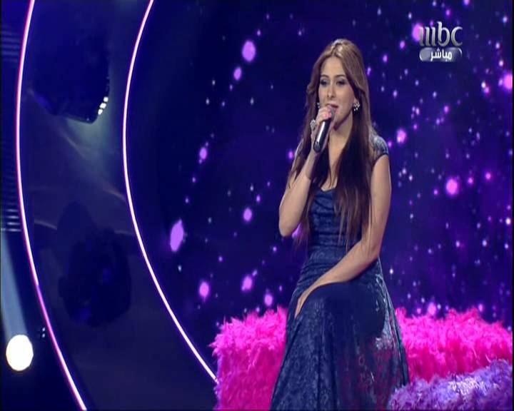 صور فرح يوسف في اغنية يا بدع الورد في برنامج عرب ايدول 2