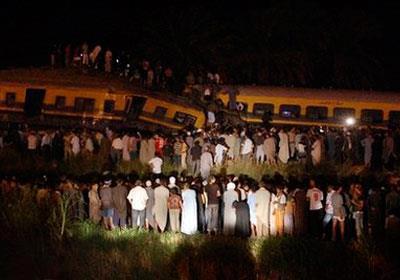صور حادث قطار البدرشين