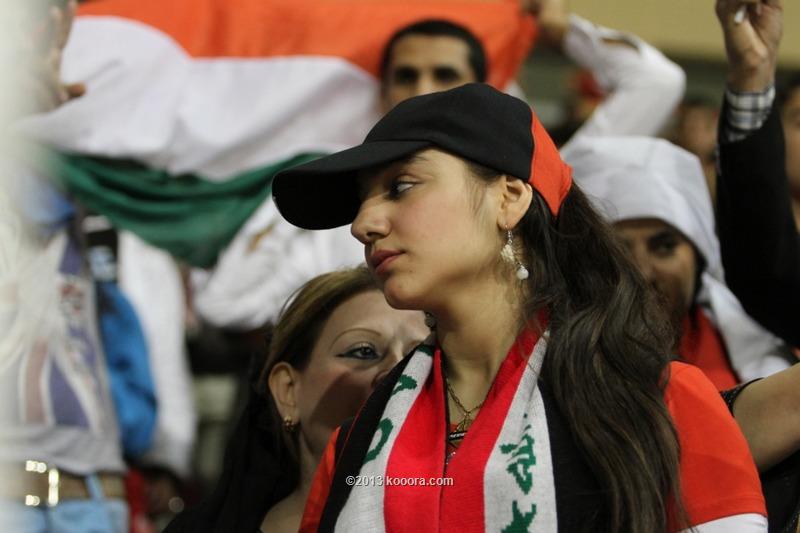 صور مشجعين المنتخب العراقي في البحرين 2013