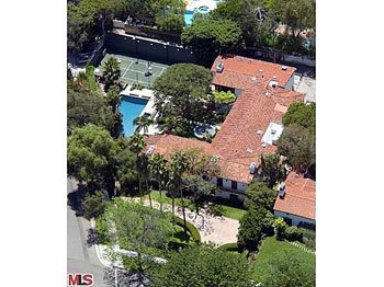 بالصور بيلى بوب يبيع قصره بـ8 ملايين دولار - زوج أنجلينا جولى السابق يبيع قصره بـ8 ملايين دولار