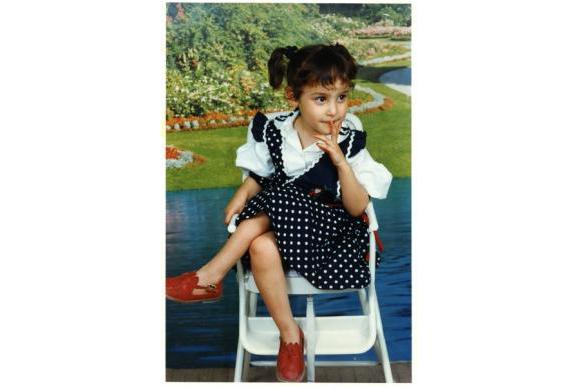 صور بسمة بوسيل وهي صغيرة - صور زوجة تامر حسني وهي طفلة بسمة - صور بسمة بوسيل في الطفولة زوجة تامر حسني
