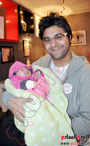 صور تامر حسني و زوجته و هي حامل - صور بسمة بوسيل حامل 2013 - صور تامر حسني و بسمي بوسيل