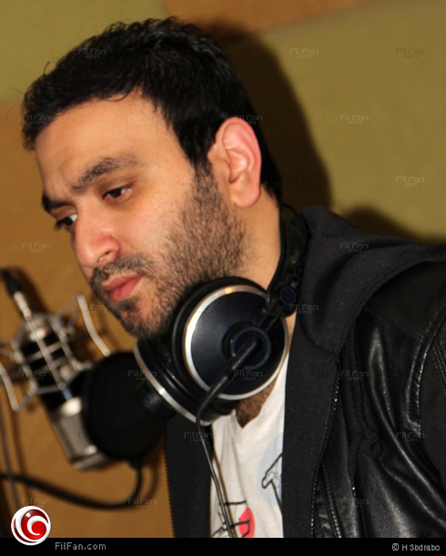 صور كريم محسن في الاستوديو لتسجيل اغنية زي النهاردة 2013 لعيد الحب