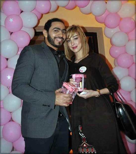 بالصور بسمة مع تامر حسني بعد الحمل 2013