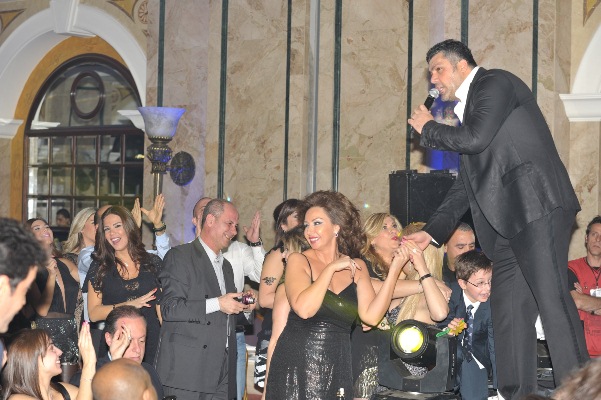 صور فارس كرم في حفل رأس السنة في بيروت 2013