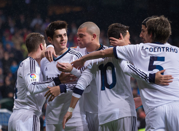تقديم مباراة الكلاسيكو ريال مدريد وبرشلونه 26/2/2013