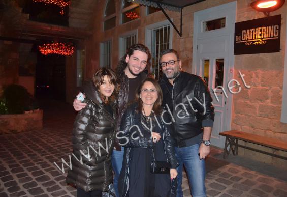 صور سميرة سعيد وابنها شادي في لبنان 2013
