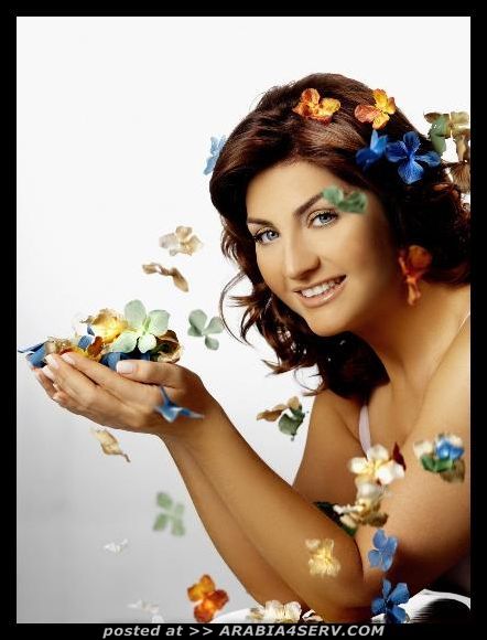 صور الممثلة التركية سبيل كان 2012