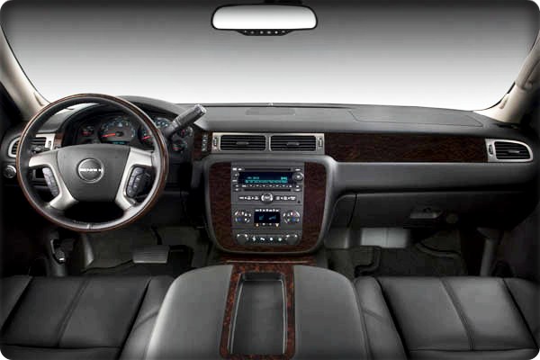 صور سيارة جي ام سي يوكن دينالي 2014