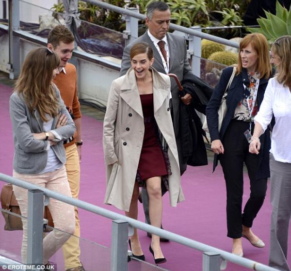 صور إيما واتسون في مهرجان كان 2013 - Emma Watson at Cannes 2013