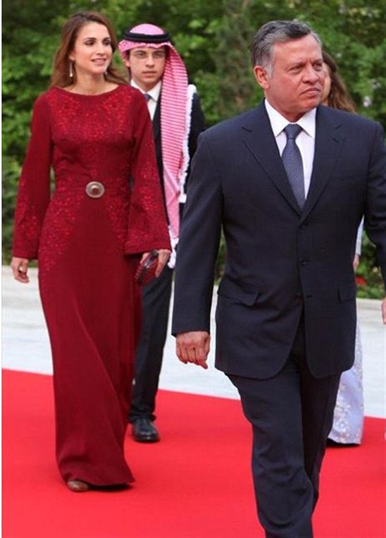 صور الملكة رانيا في عيد إستقلال الأردن 2014 , صور الملكة رانيا العبدالله 2015