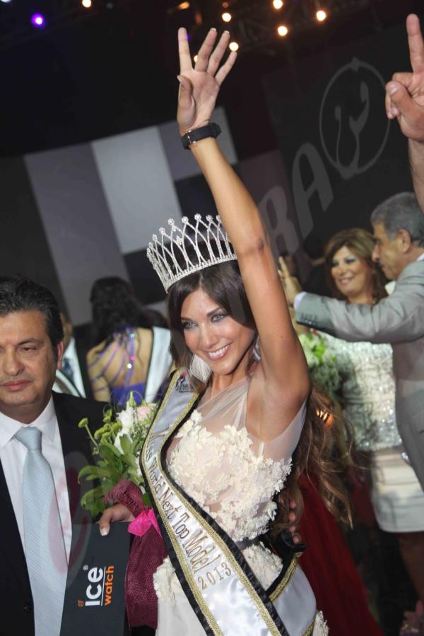 صور الأرجنتينية ميكايلا الفائزة بلقب Miss World Top Model 2013