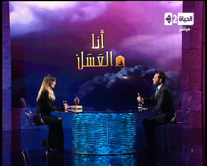 صور فستان يسرا في برنامج انا والعسل مع نيشان 2013