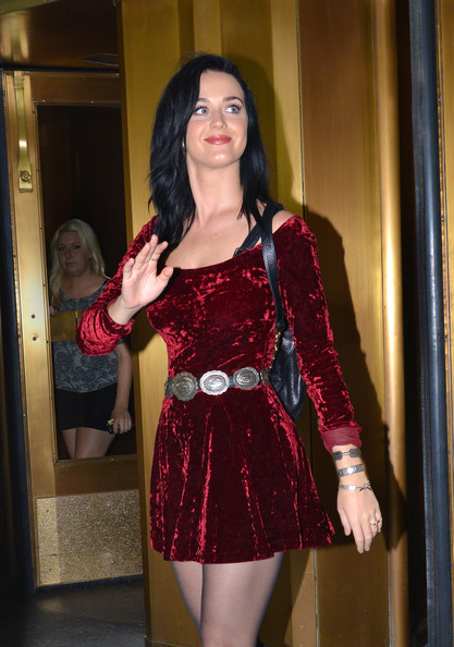 صور كاتي بيري في مدينة نيويورك 2013 , Katy Perry Promotes Her Album in NYC