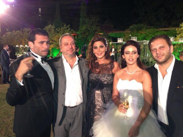 صور اليسا في حفل زفاف صديقتها 2013 - صور اليسا في الجزر الايطالية 2013