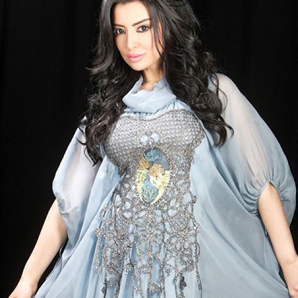 صور ازياء وفساتين ميساء المغربي من تصميم هويدا بريدي