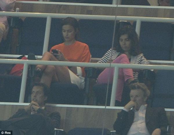 صور عارضة الازياء  إيرينا شايك في مباراة ريال مدريد و fc كوبنهاغن