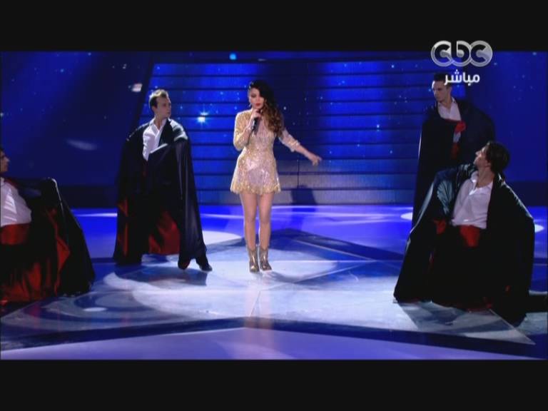 صور فستان هيفاء وهبي في اغنية بهرب من عنيك ستار اكاديمي 9 Star Academy