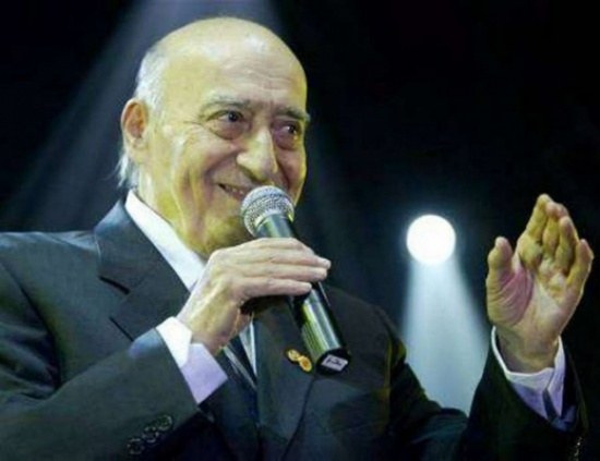 سبب وفاة الفنان اللبناني الكبير وديع الصافي اليوم الجمعه 11-10-2013