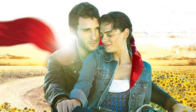 صور رومانسية اسيا والياس من مسلسل الوشاح الاحمر 2014