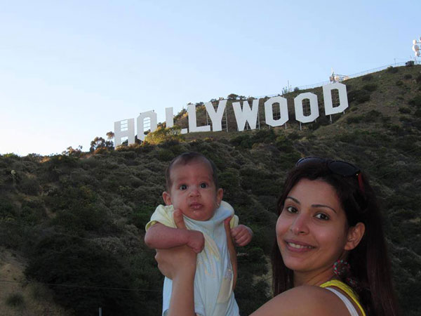 شاهد صور عائلة باسم يوسف في هوليوود 2013