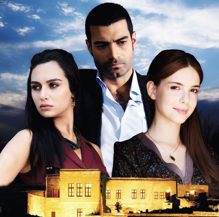 صور ابطال المسلسل التركي حب في مهب الريح 2014