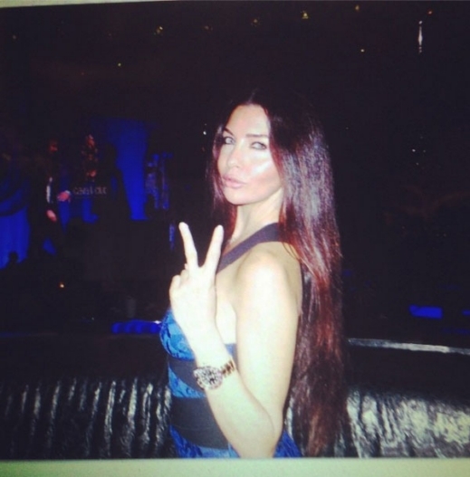صور لاميتا فرنجية تحتفل بعيد ميلادها في نادي روبيرتو كافالي دبي 2013