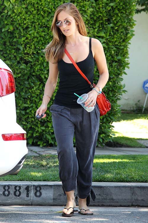 Minka Kelly Gets Tailored in West Hollywood