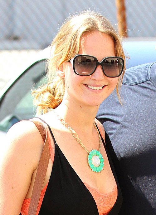 اجدد صور Jennifer Lawrence 2012