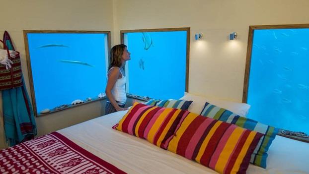 صور اول فندق في اعماق المحيطات في افريقيا 2013