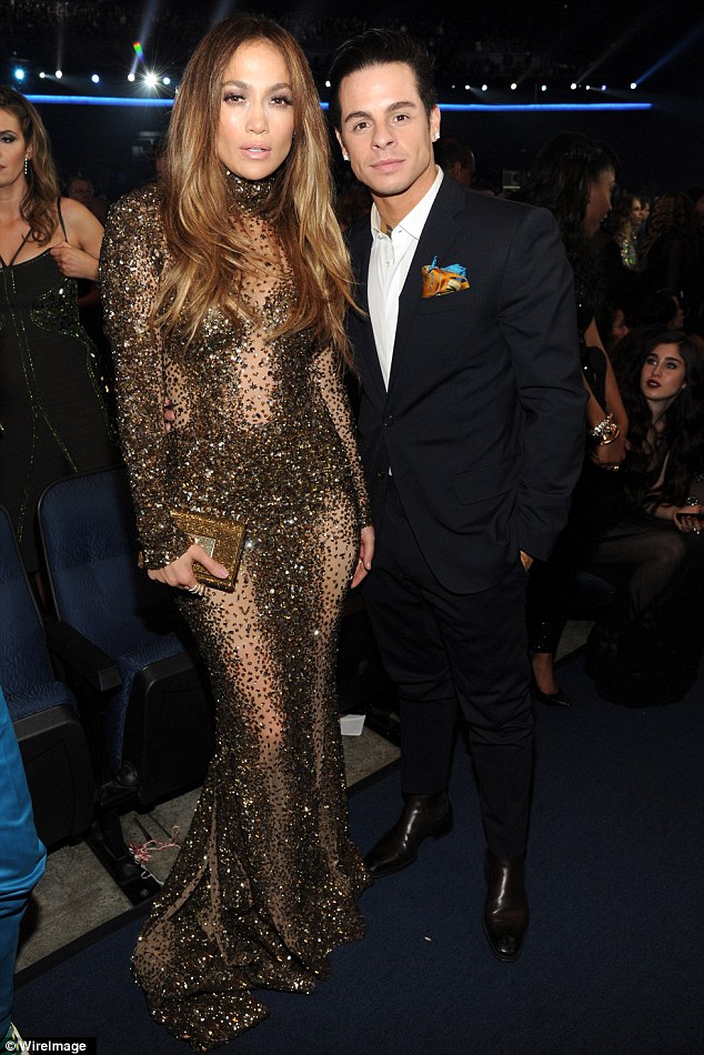 صور جنيفر لوبيز في حفل American Music Awards 2013