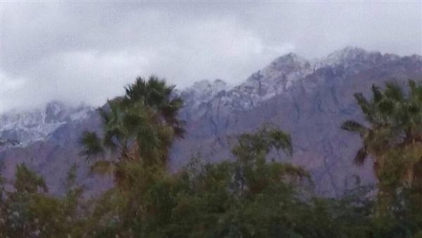 صور تساقط الثلوج على جبال العقبة ورم 2014 , صور ثلوج جبال العقبة ورم 2014