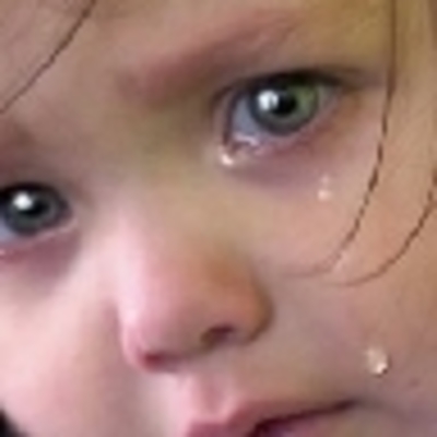 صور اطفال حزينة وهي تبكي 2014 , صور بكاء اطفال 2014
