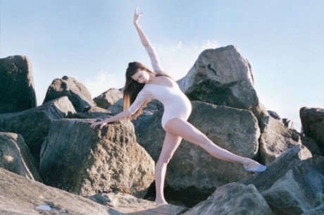 امريكية ترقص الباليه وهي جامل وقبل ولادتها بالصور