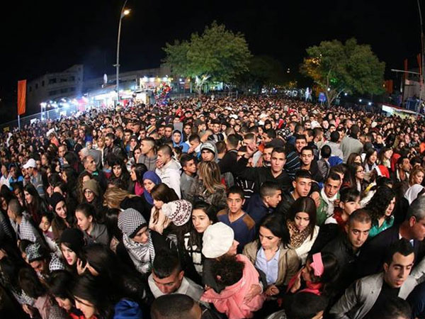 صور حفل ليان بزلميط في مدينة الناصرة كريسماس ماركت 2014 , صور ليان بزلميط من اخر حفلاتها 2014