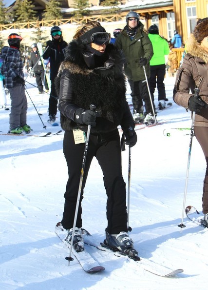 صور كيم كارداشيان وكاني ويست في ولاية يوتا للتزلج على الثلج 2013