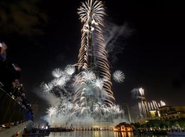 أكبر مجموعة صور من احتفالات امارة دبي بليلة رأس السنة 2014 , صور جديدة من احتفالات دبي بالسنة الجديدة 2014
