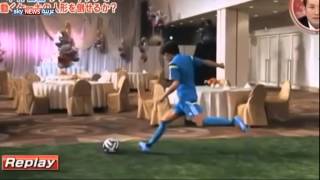 بالفيديو اللاعب شونسوكي ناكامورا يستعرض مهاراته الكروية في حفل زفاف