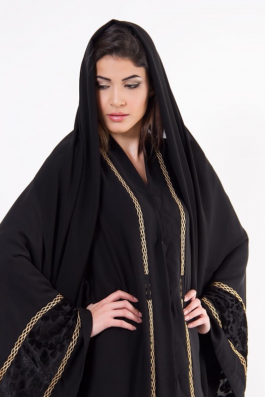 صور أزياء وملابس بنات الامارات 2014 , صور عبايات اماراتية جديدة 2014