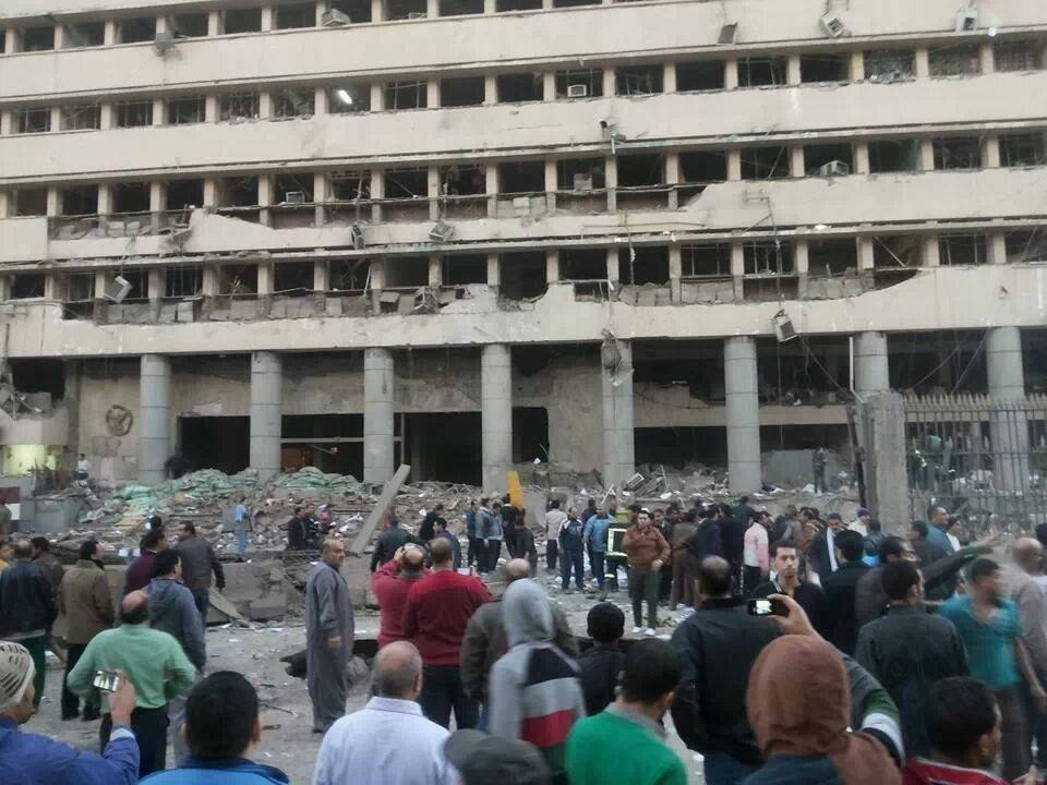 تفاصيل انفجار مديرية أمن القاهرة اليوم الجمعه 24-1-2014