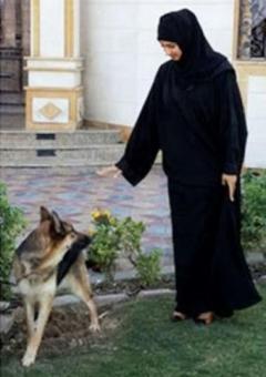 صور هيفاء حسين مع كلبتها ليزا