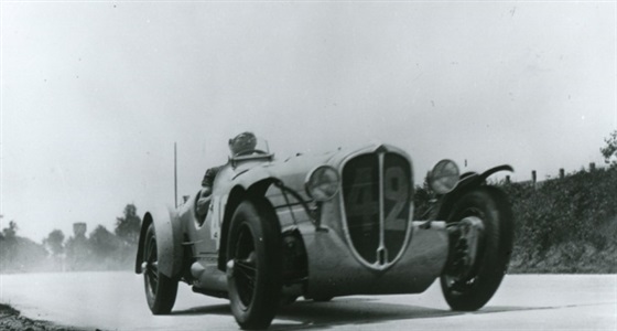 صور سيارة ديلاهاي 135 الكلاسيكية موديل 1936