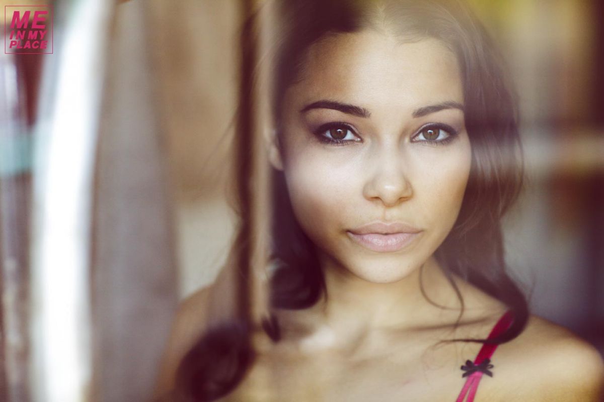 Me In My Place Jessica Parker Kennedy