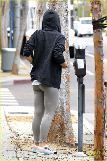 صور أوليفيا وايلد وهي حامل 2014 , صور أوليفيا وايلد بملابس الرياضة في هوليوود
