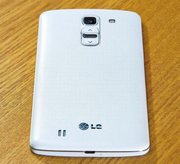 تسريب جديد - هاتف LG G Pro 2 بشاشة 6 بوصة ورام 3 جيجا