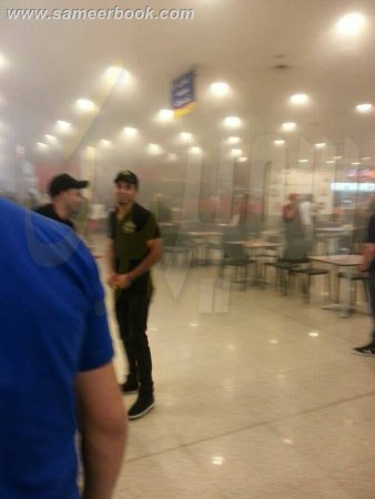 أخبار الاردن اليوم , اشتعال حريق في مطعم كنتاكي في مكة مول