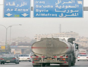 العراق يوقف وارداته النفطية إلى الأردن 2014