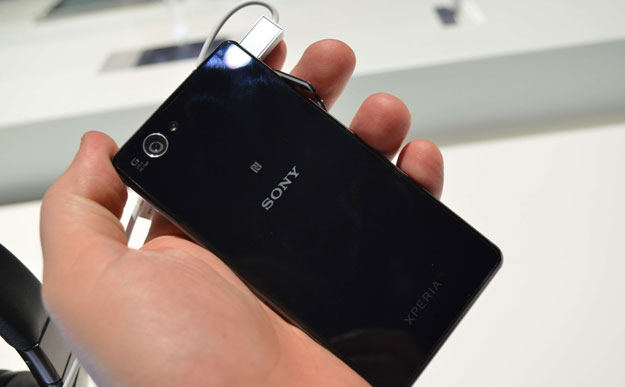 موعد طرح هاتف Sony Xperia Z1 في أمريكا وألمانيا