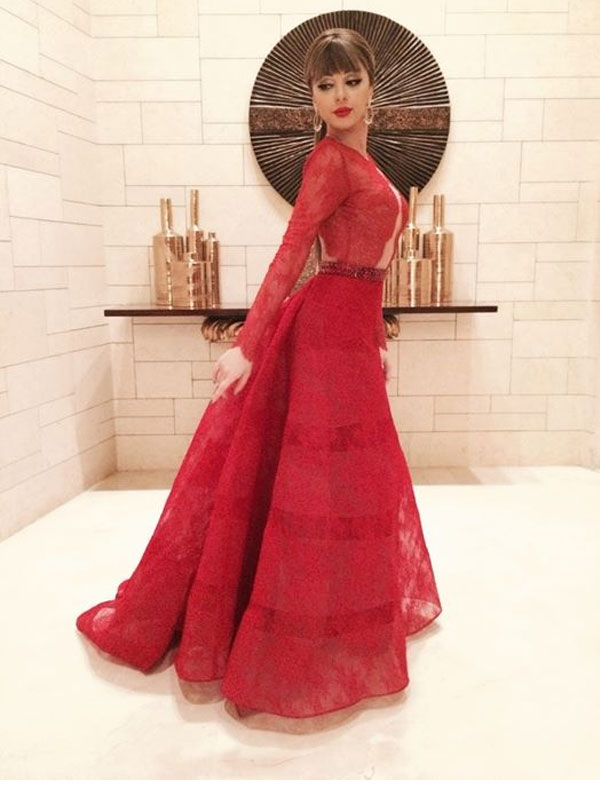 صور ميريام فارس في حفل زفاف خاص بالكويت 2014 , صور ميريام فارس بفستان احمر اسطوري 2014 , منتدي دريم بوكس