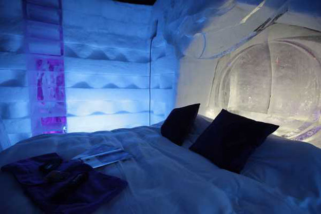 صور أول فندق جليدى في مدينة زوول - هولندا  2014